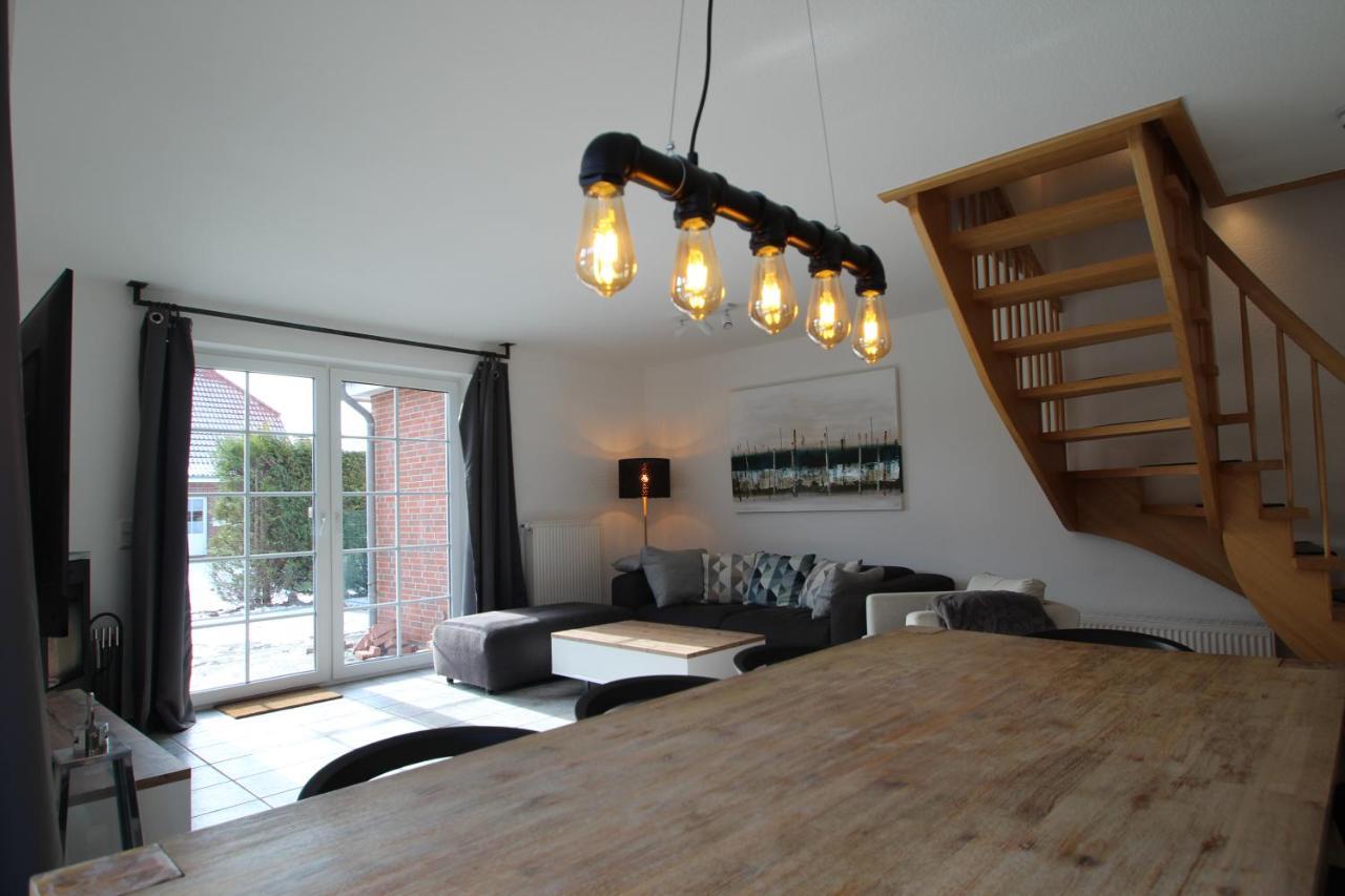 Ferienhaus Seebrise Neßmersiel エクステリア 写真