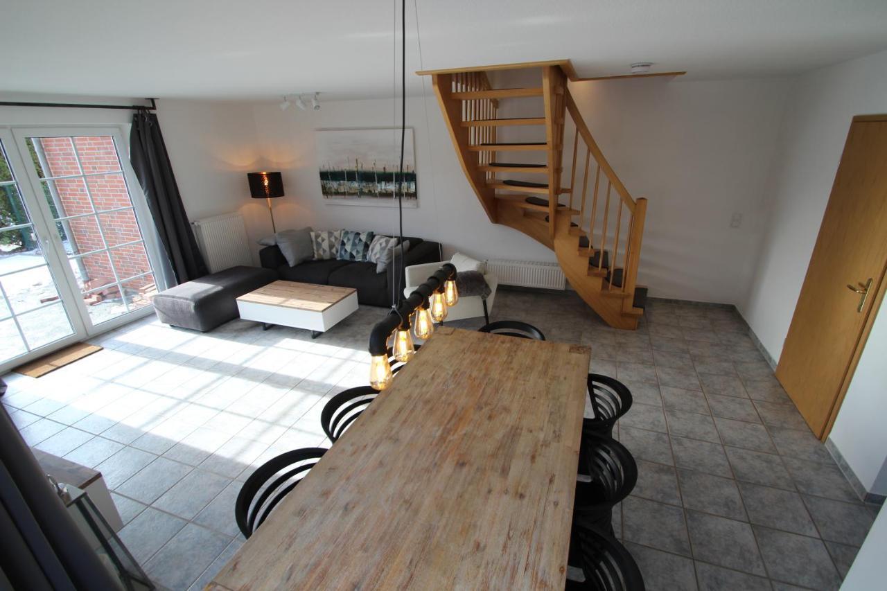 Ferienhaus Seebrise Neßmersiel エクステリア 写真