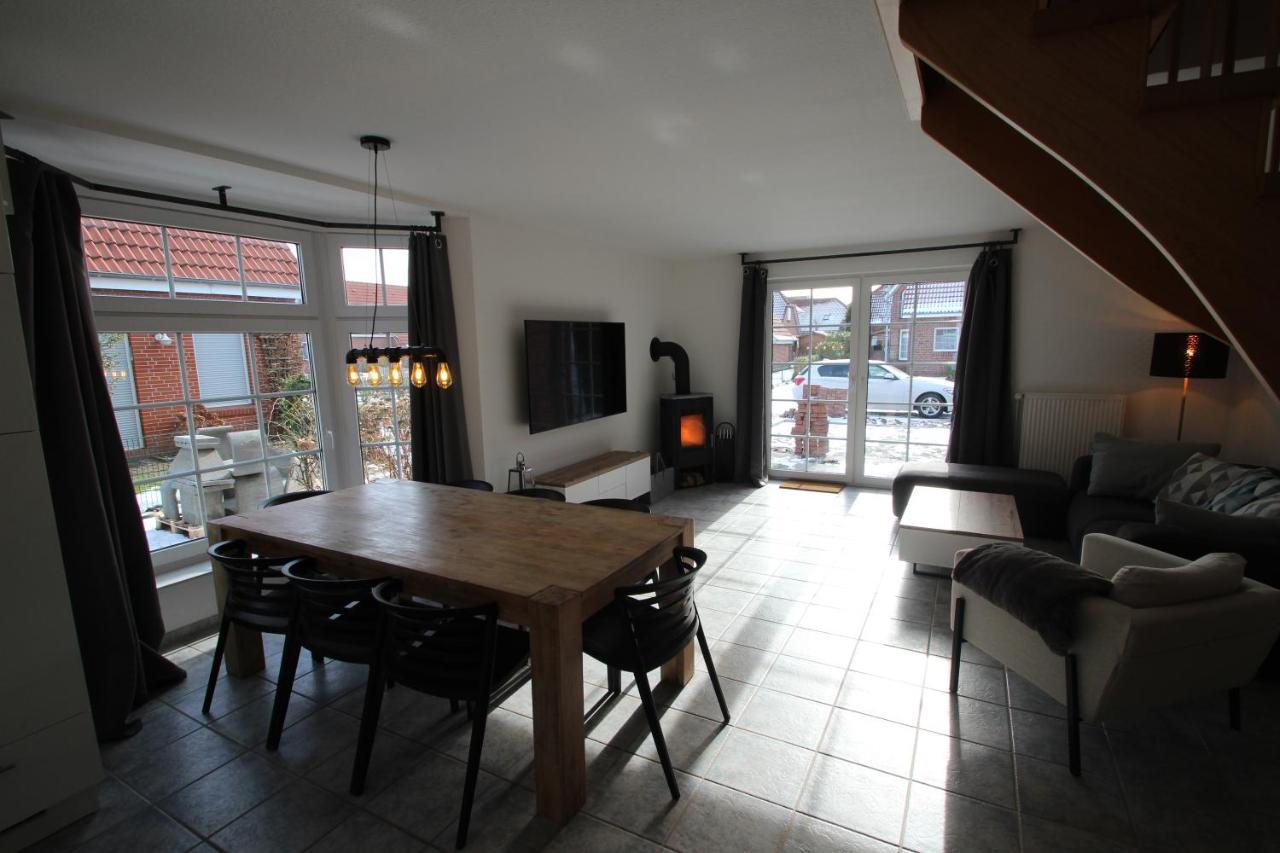 Ferienhaus Seebrise Neßmersiel エクステリア 写真