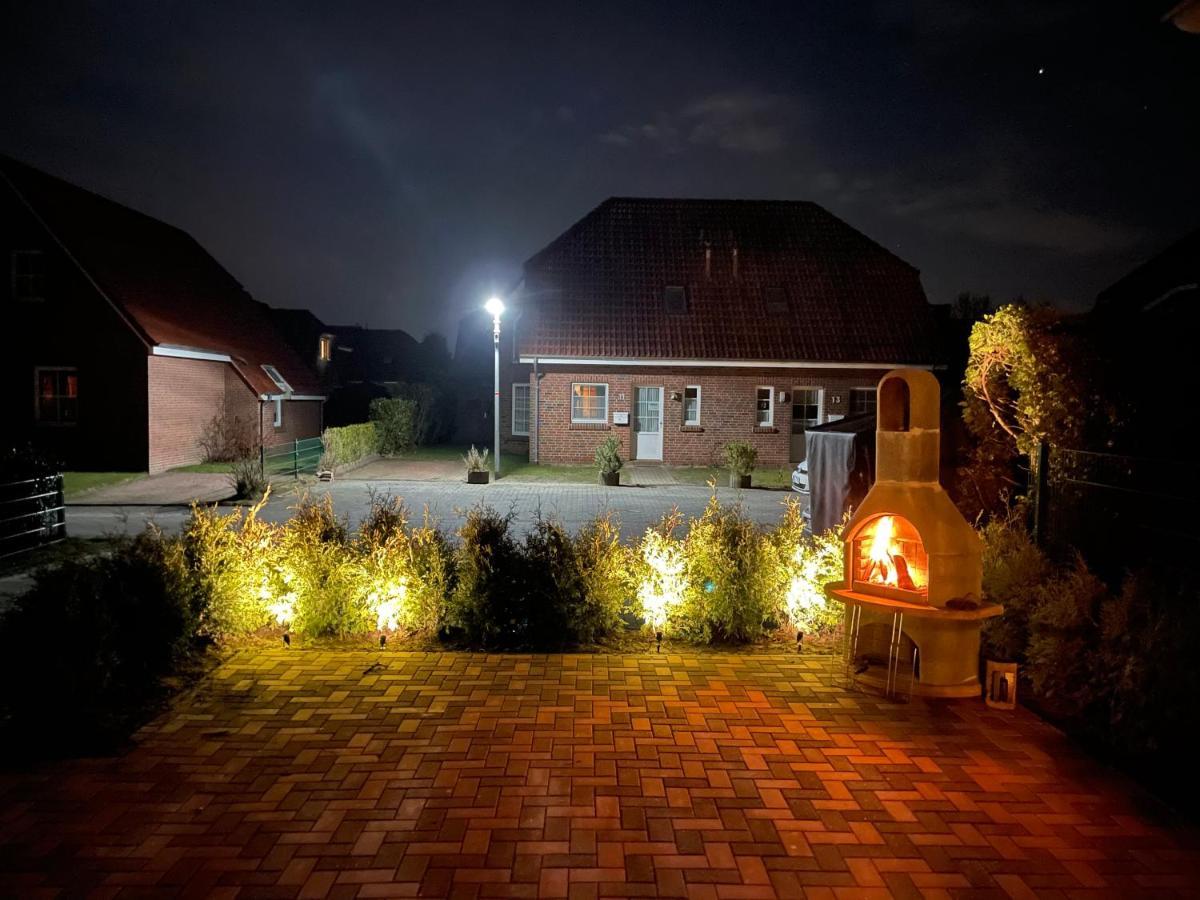 Ferienhaus Seebrise Neßmersiel エクステリア 写真